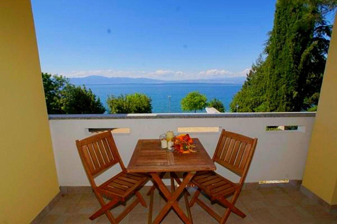 Villa Bionda Malinska Szoba fotó